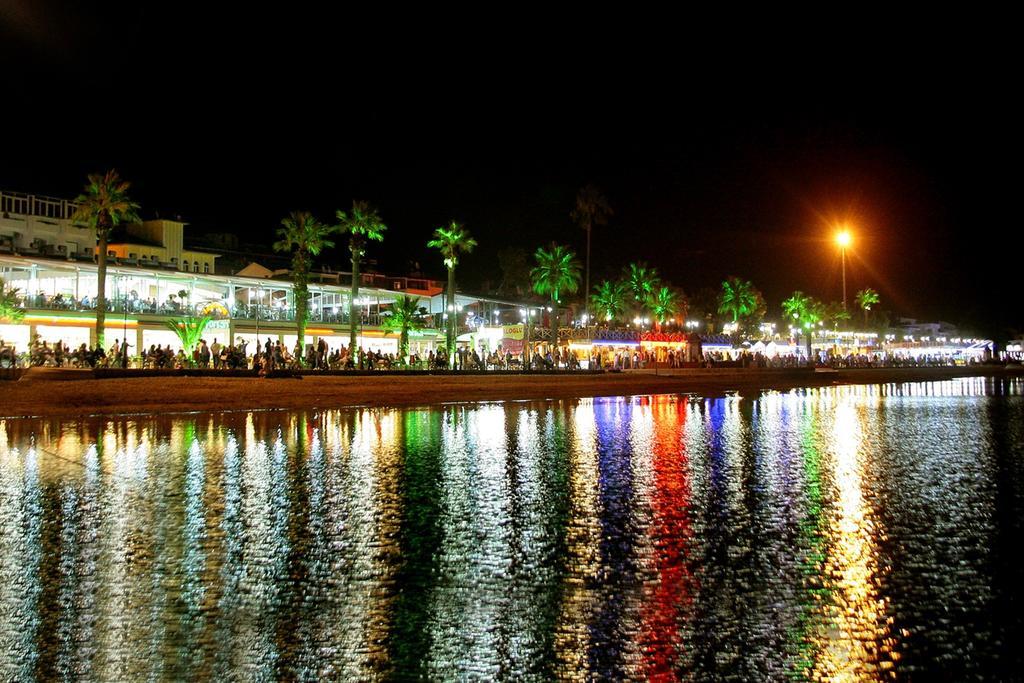 Omur Hotel Akcay  Bagian luar foto