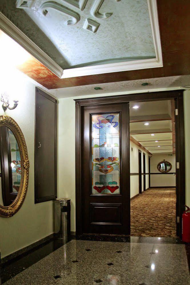 Omur Hotel Akcay  Bagian luar foto